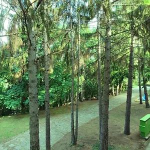 rezervați aici