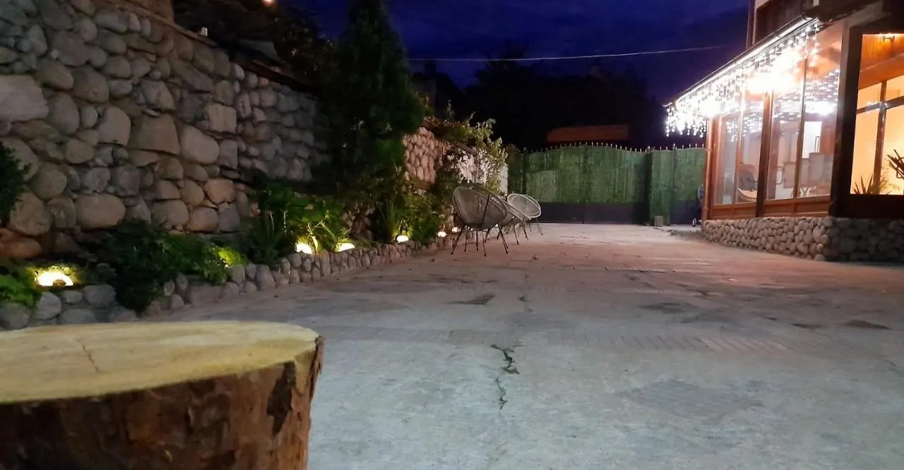 Mountain Paradise Bansko 0*,